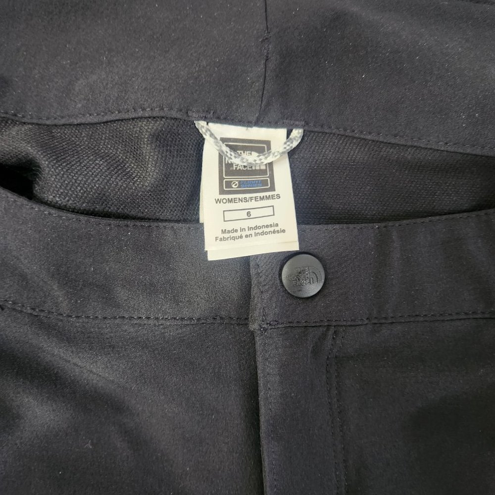 The North Face Flight Series Black Women's Capris Size 6 - Picture 3 of 7